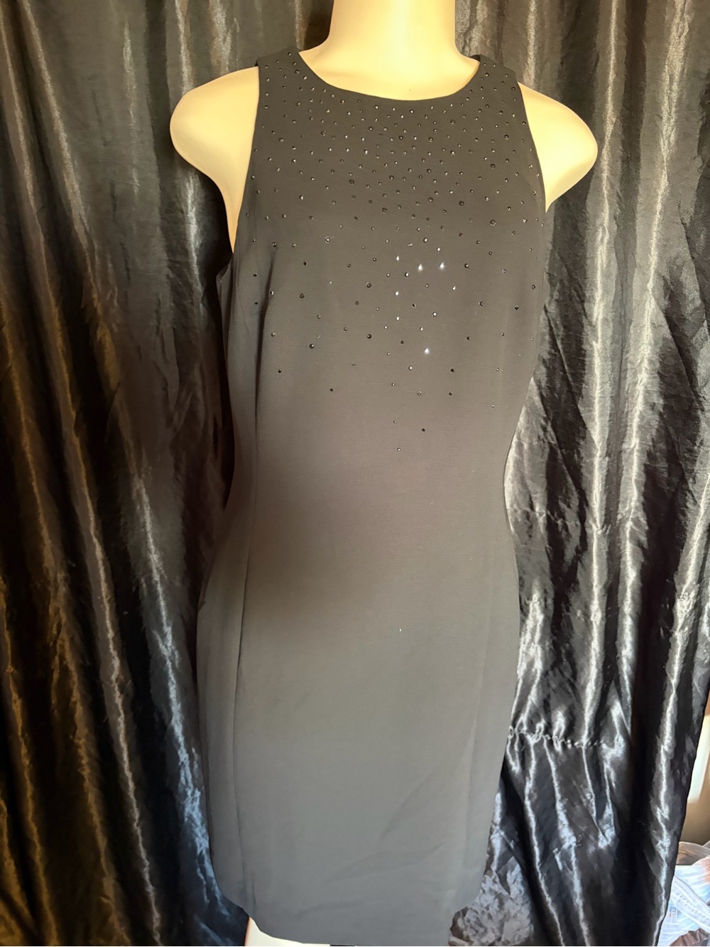 Jones New York Black Sleeveless Jewel-Embellished Mini Dress